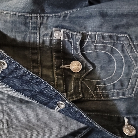 **SOLD***MEN'S TRUE RELIGION TRUCKER DENIM JEAN JACKET MED EUC - Picture 8 of 8